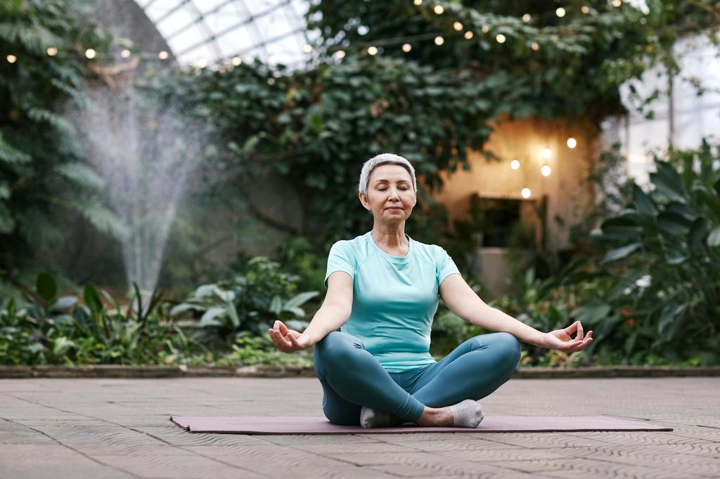 Wellness Coach Helping Client